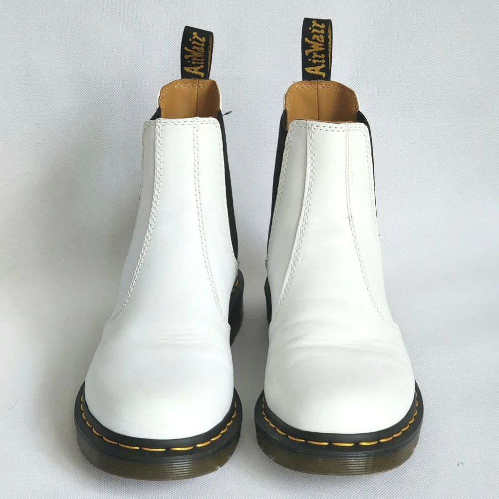 DR. MARTENS 2976 Yellow Stitch Smooth Leather White‎ Chelsea Ankle Boots Size 8